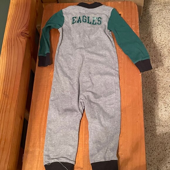 Philidelphis Eagles Romper size 12-18mos - Picture 2 of 5
